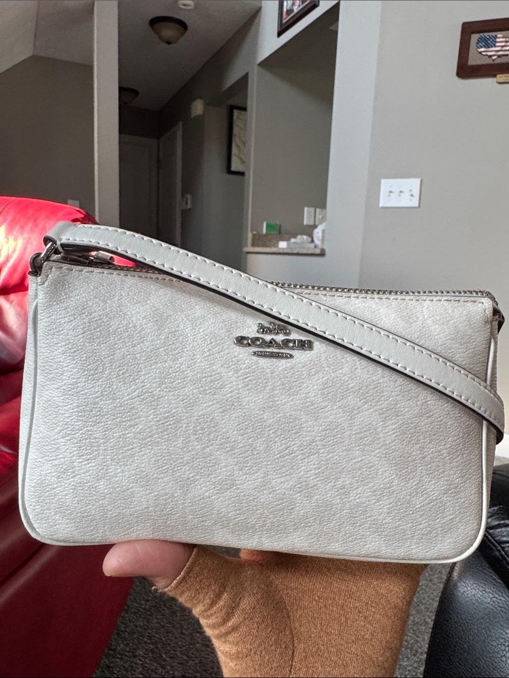 Nolita 19 In Colorblock Micro Signature Canvas CE698Silver/Chalk/Glacier White